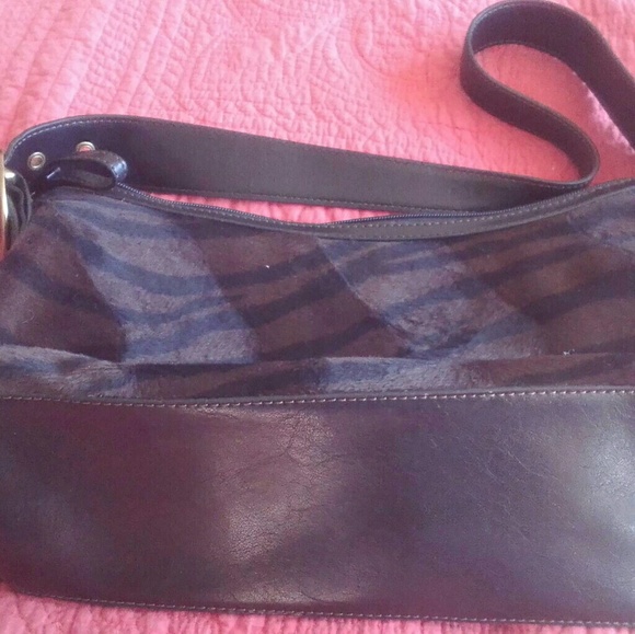 Relic bag SZ 12 x 7X 4$15 plus free gift - Picture 1 of 6